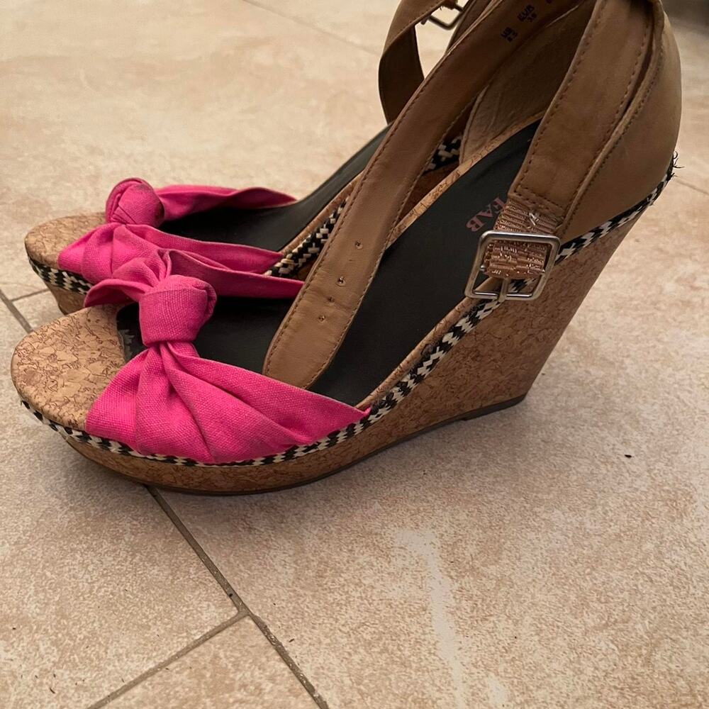 2010s Just Fab cork wedges